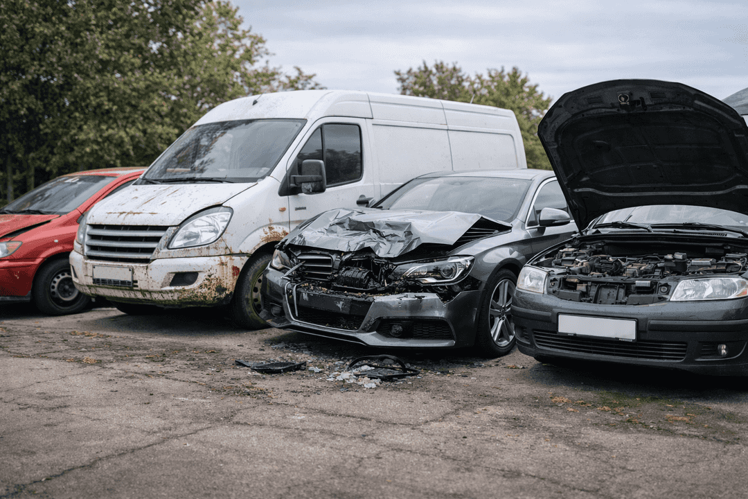 Welche Fahrzeuge die Autoverwertung in Tönisvorst übernimmt – von Teileträger bis Motorschaden